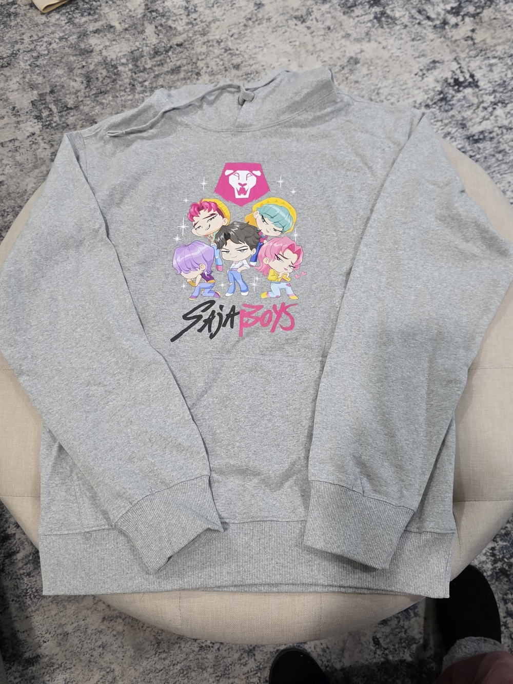 BioWorld Demon Hunters Spirit Squad Adult Medium Gray Graphic Sweatshirt